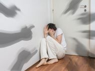 Dấu Hiệu Bệnh Tự Kỷ Ở Người Lớn Và Cách Chữa Bệnh Hiệu Quả